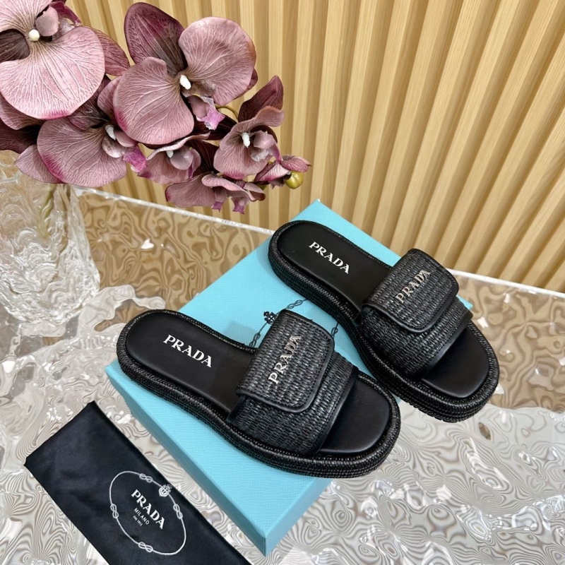 Pra*a slippers
